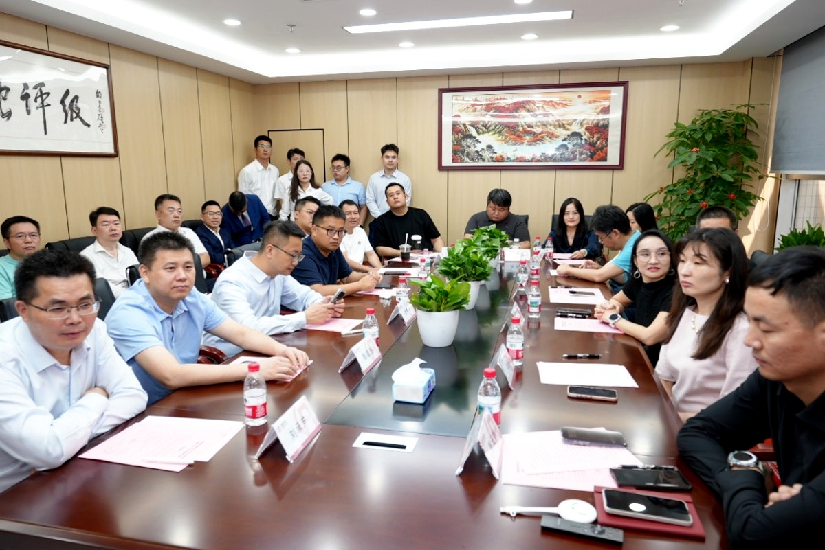图片3.jpg 图片3.jpg